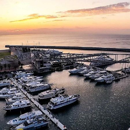 Motor Yacht Boatel Hotel Barcelona Zewnętrze zdjęcie